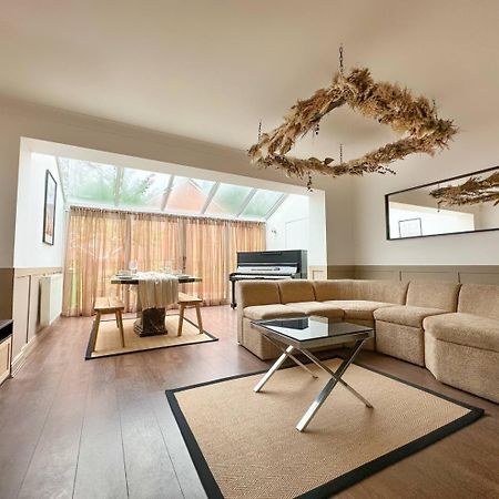 マンチェスター Scandinavian Haus For 8ヴィラ エクステリア 写真